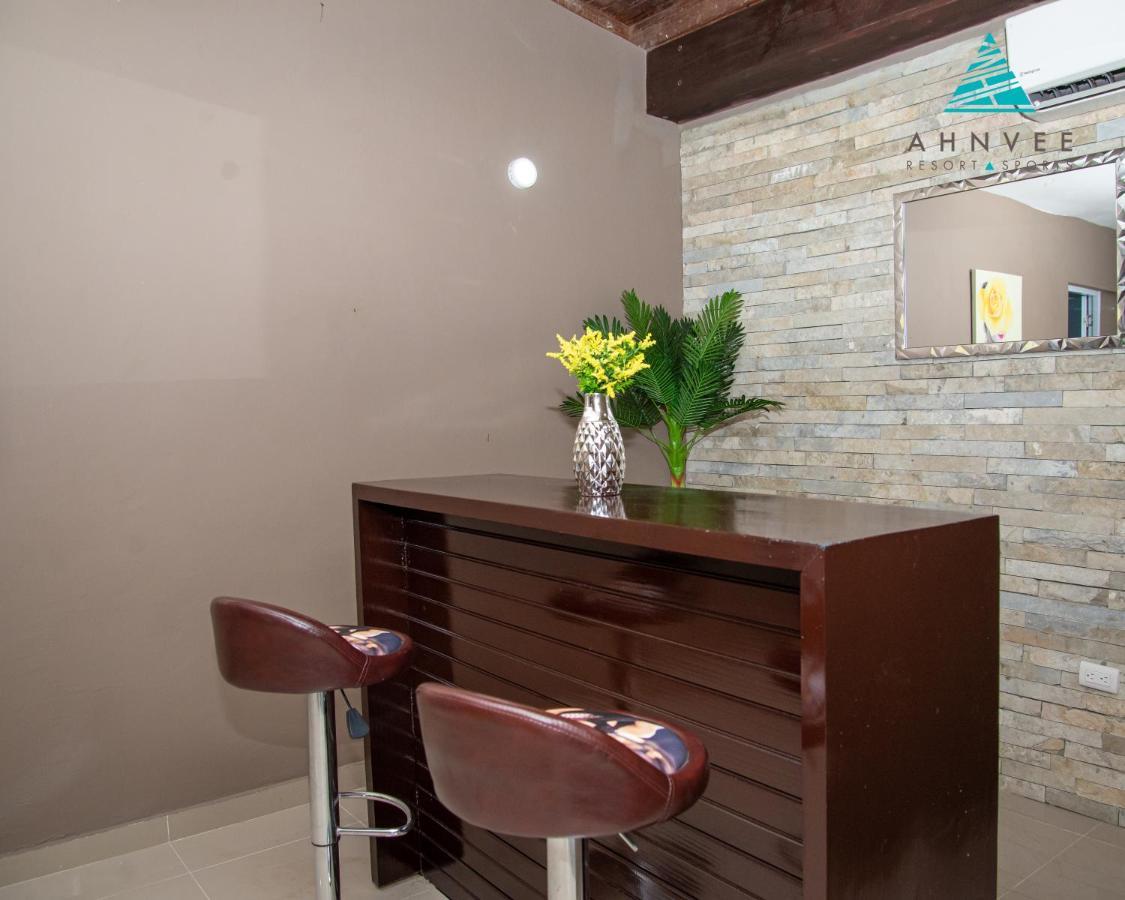 Ahnvee Resort (Adults Only) Sosua Bagian luar foto