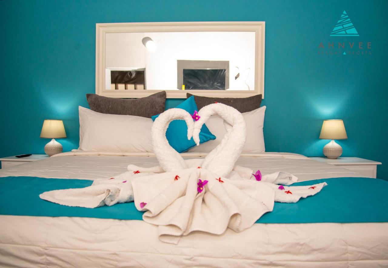 Ahnvee Resort (Adults Only) Sosua Bagian luar foto