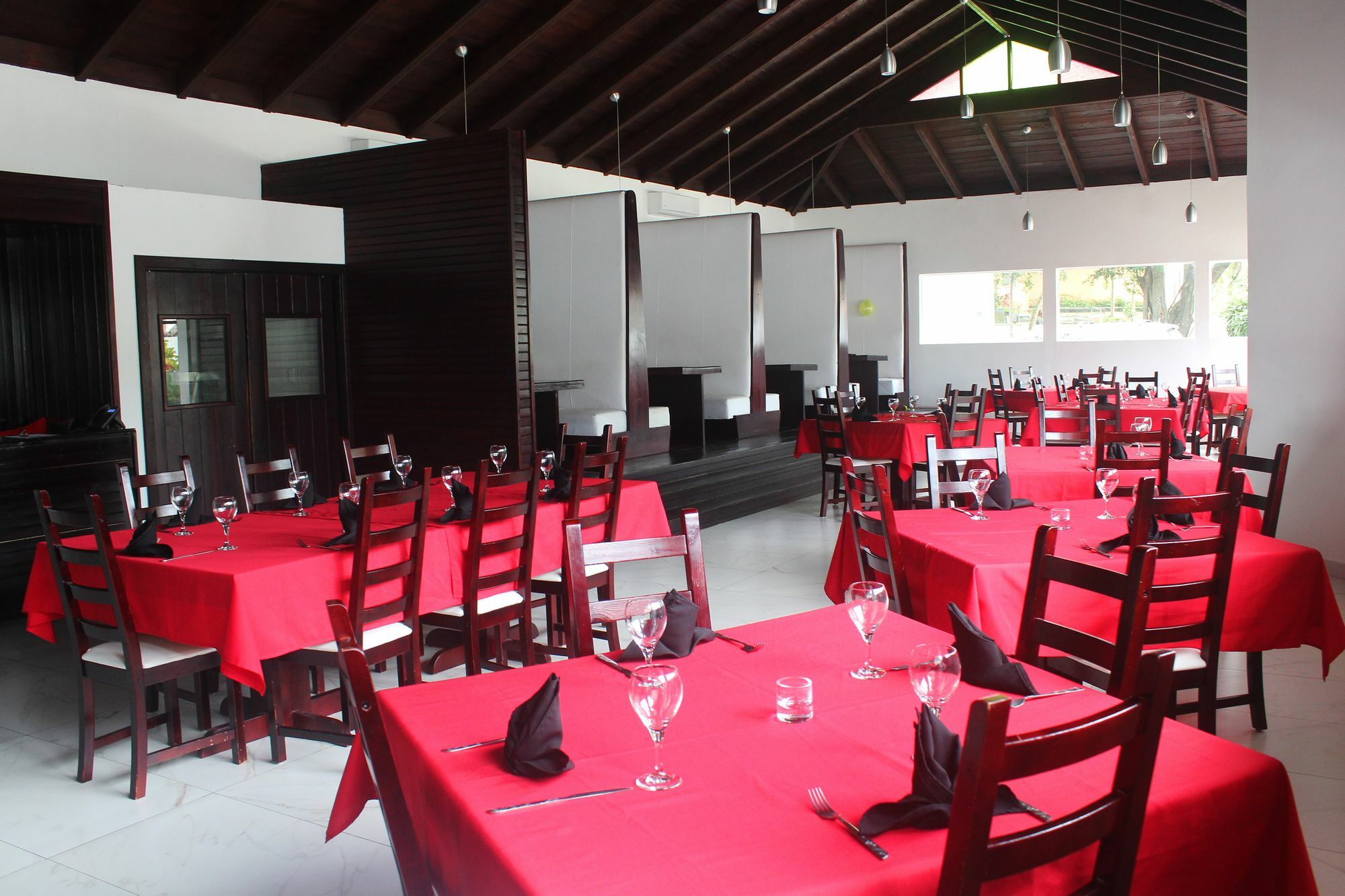 Ahnvee Resort (Adults Only) Sosua Bagian luar foto